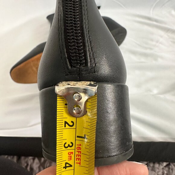 J Crew Cap-Toe Ankle Boots Size 9 - Picture 8 of 8